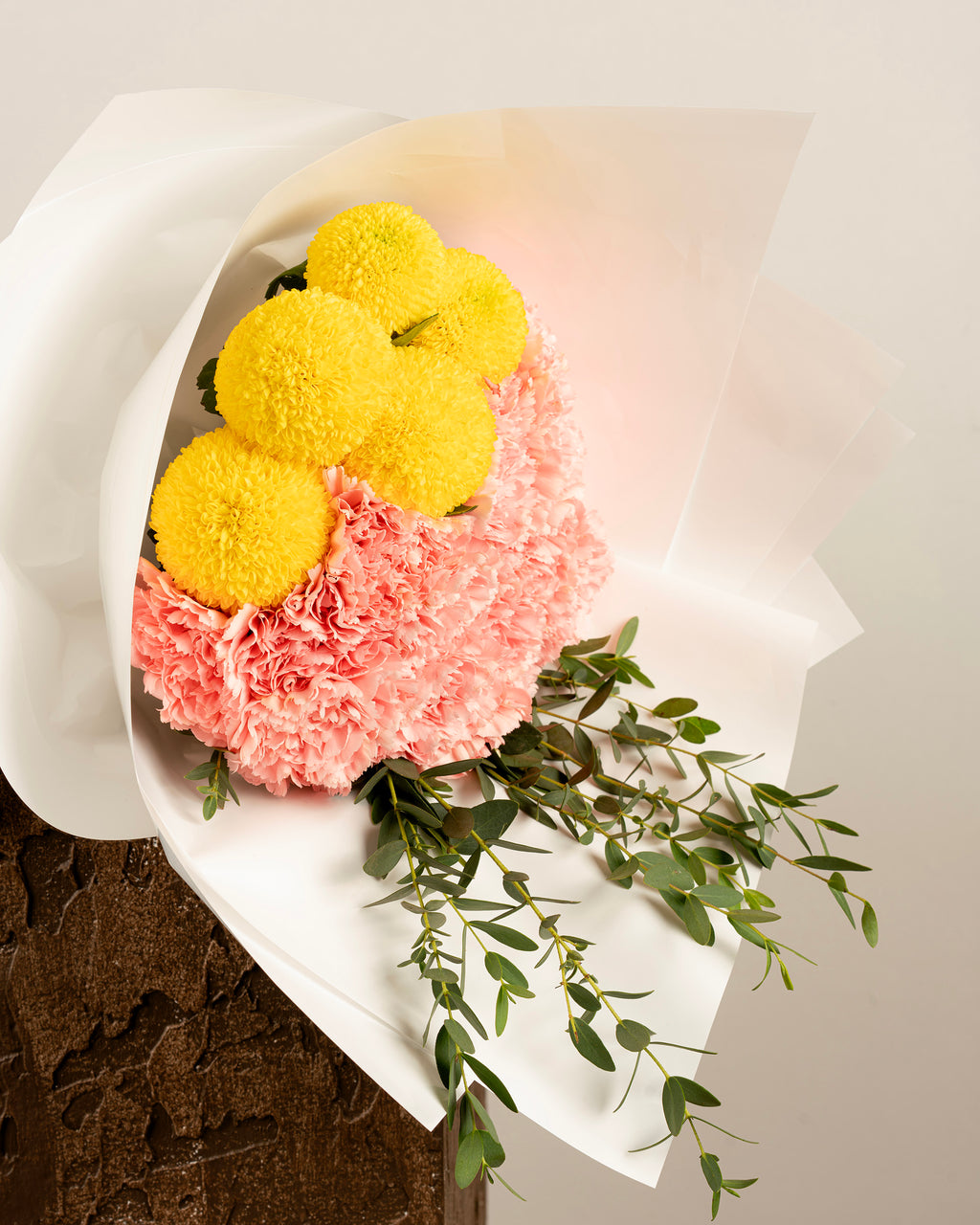 CARNATION AND PONG BOUQUET