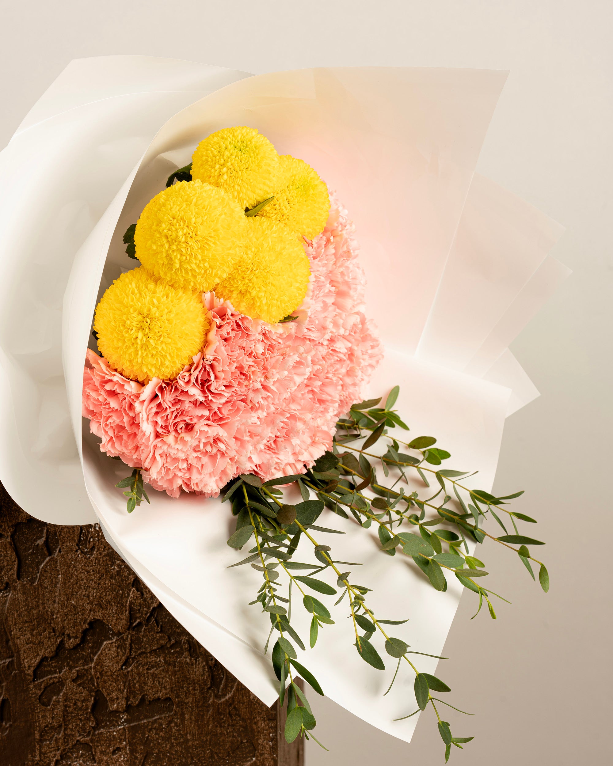CARNATION AND PONG BOUQUET