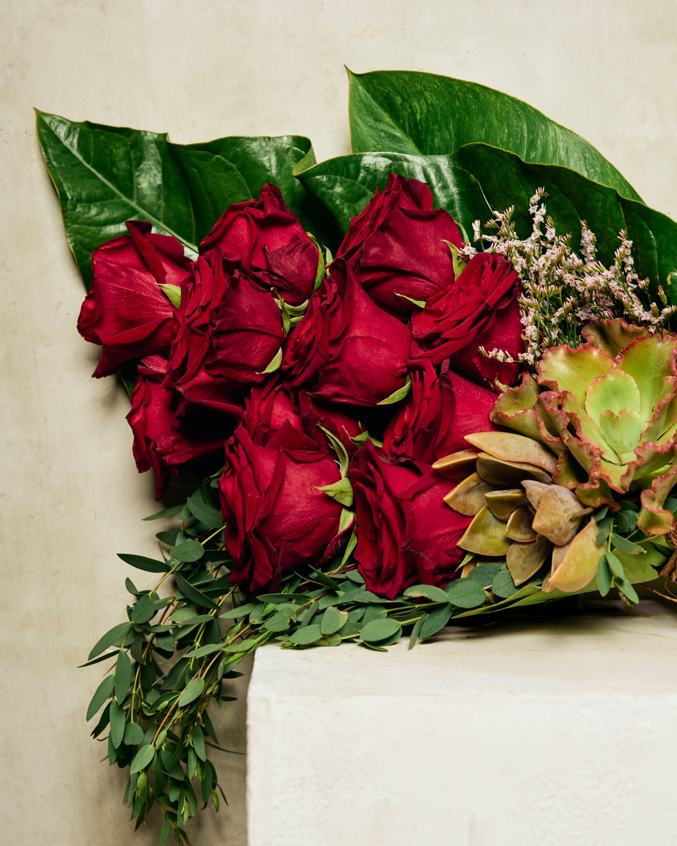 RED ECUADORIAN ROSE BOUQUET