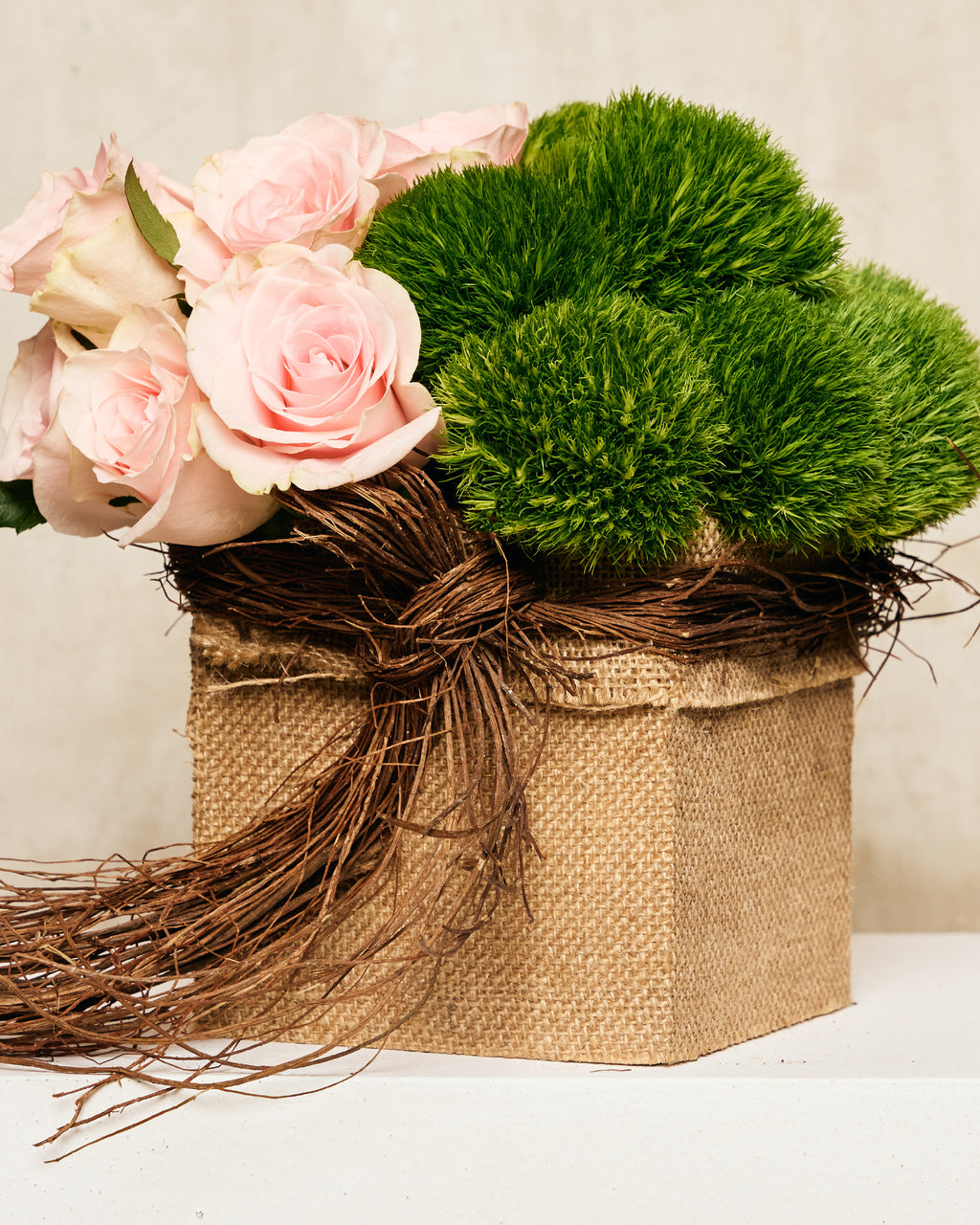 ASIAN ROSES & GREEN TRICKS