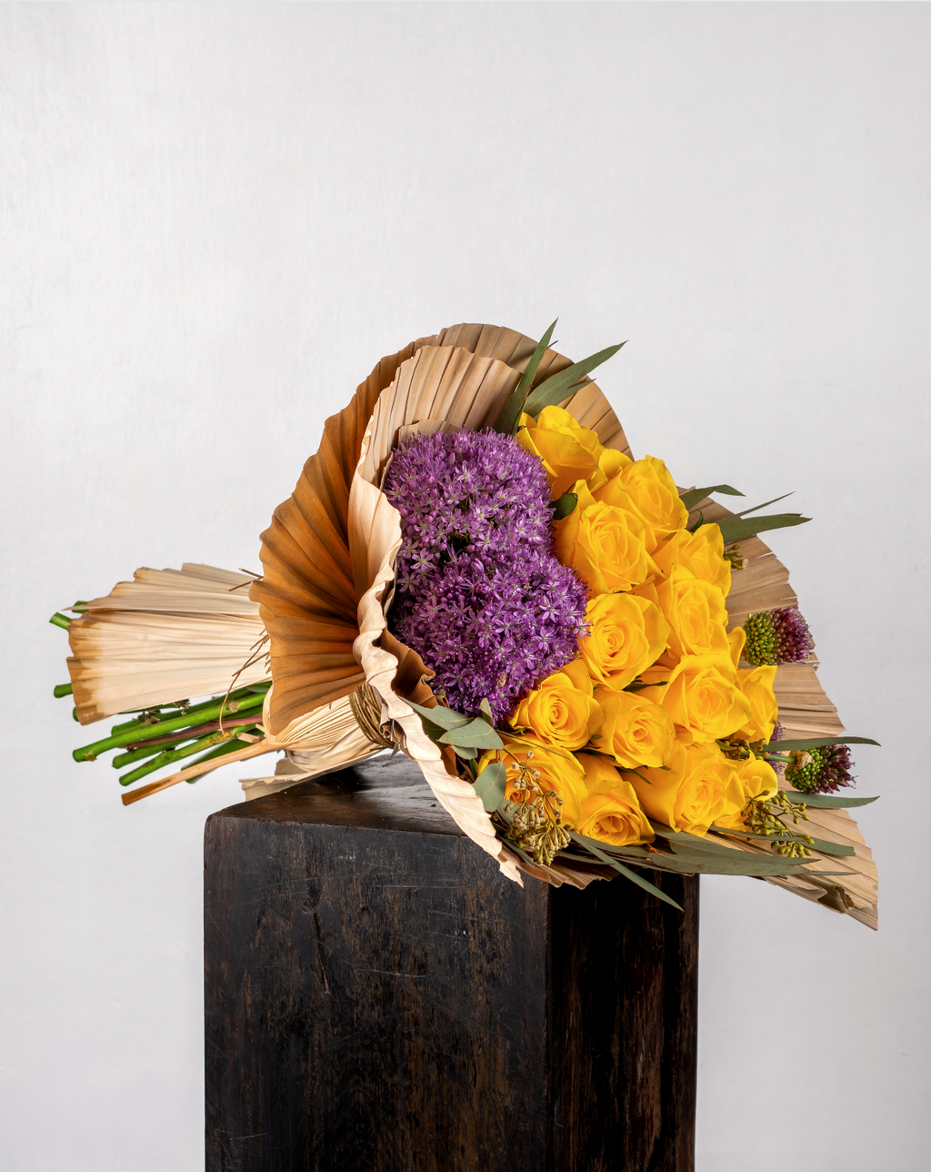 YELLOW ASIAN ROSES BOUQUET