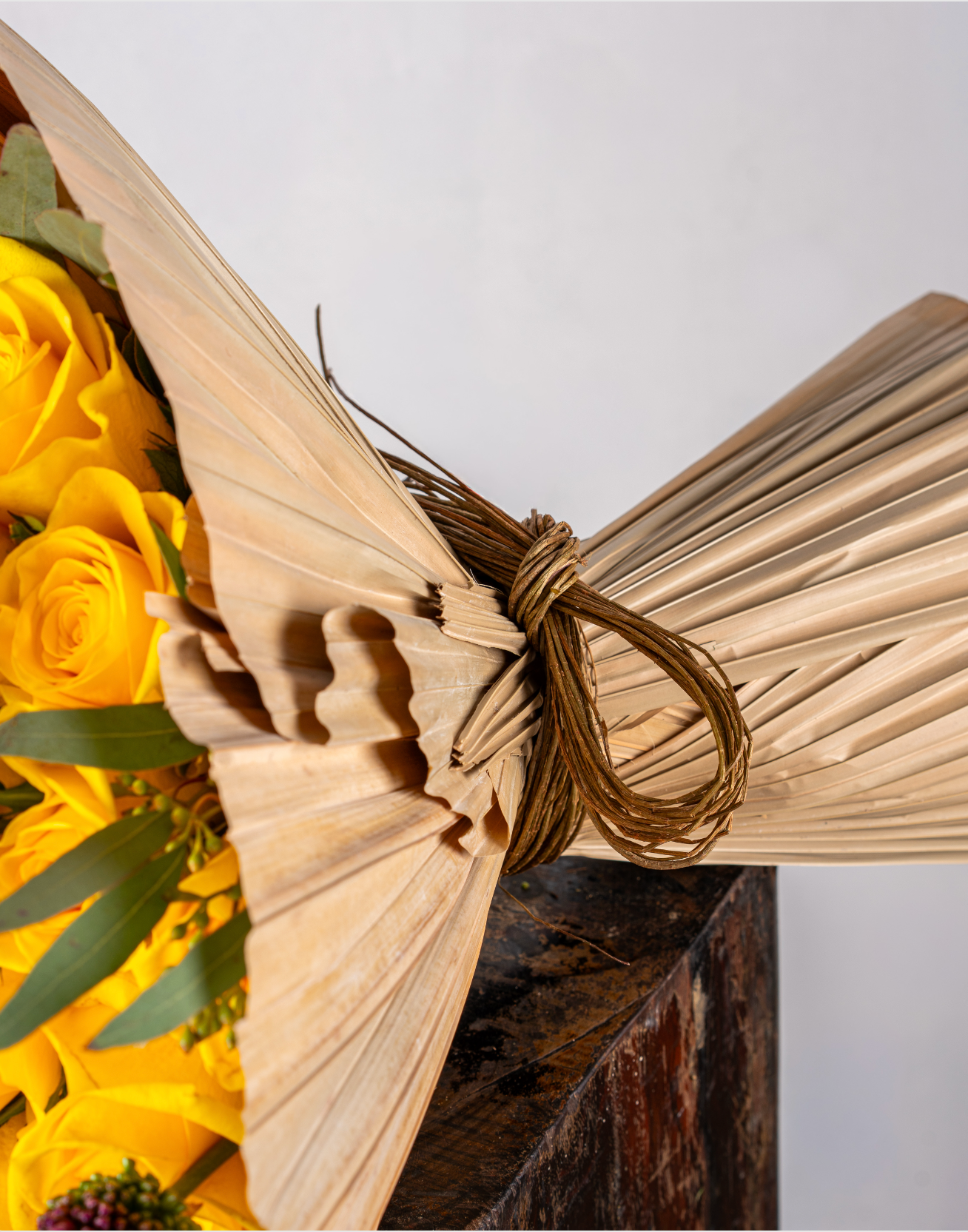 YELLOW ASIAN ROSES BOUQUET